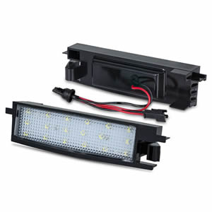 Hot Sale Extra Strong Canbus LED License Plate Light for Toyota RV4 AURIS